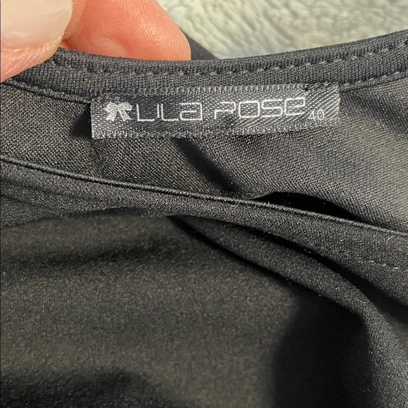 NWOT Elegant Black Fitted Stretch Sheer Rosette Sleeve Top, Size 40/8/M - Picture 10 of 12